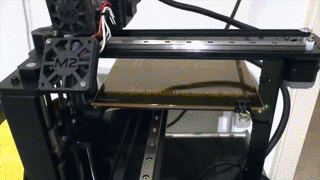 MakerGear M2 printing Minion.gif