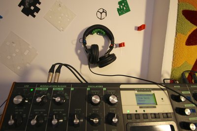 headphone.jpg